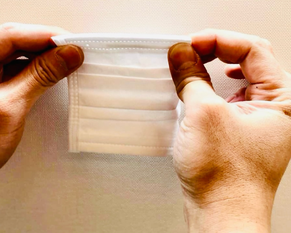 曇らないマスクの付け方